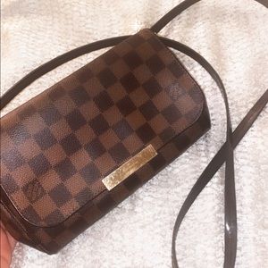 Authentic Louis Vuitton Damier Ebene Mm handbag